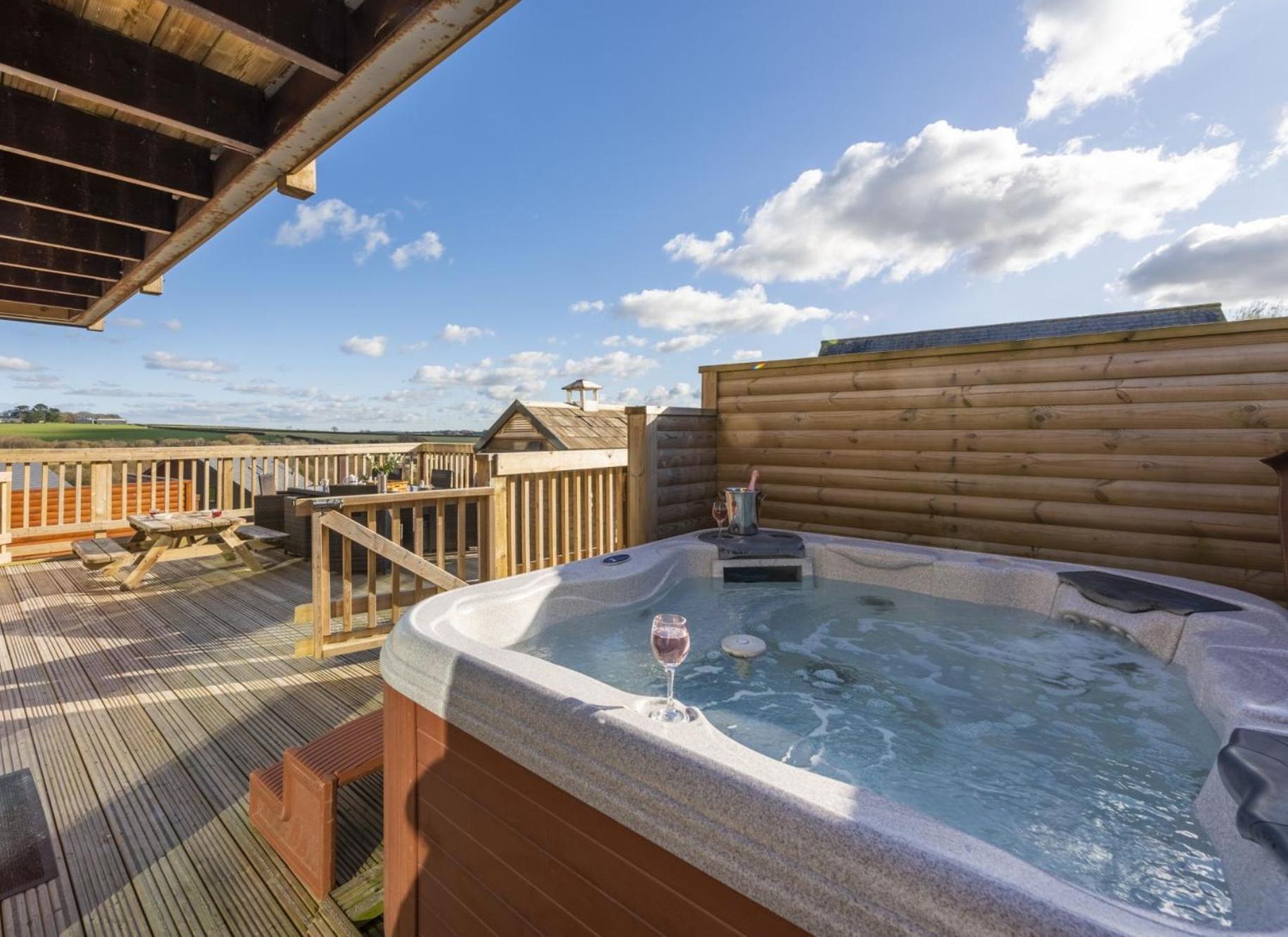 St Columb Major Lodge 40, Retallack Resort & Spa מראה חיצוני תמונה